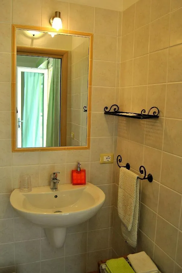 Bb Il Grande Salice Bike Friends Bed & Breakfast Ponti sul Mincio Italy